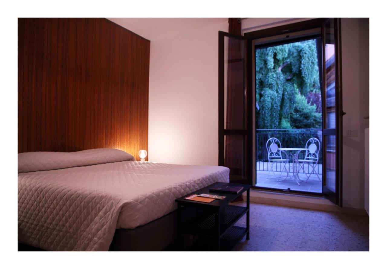 Casa Vacanze Piazza Padella San Severino Marche Esterno foto